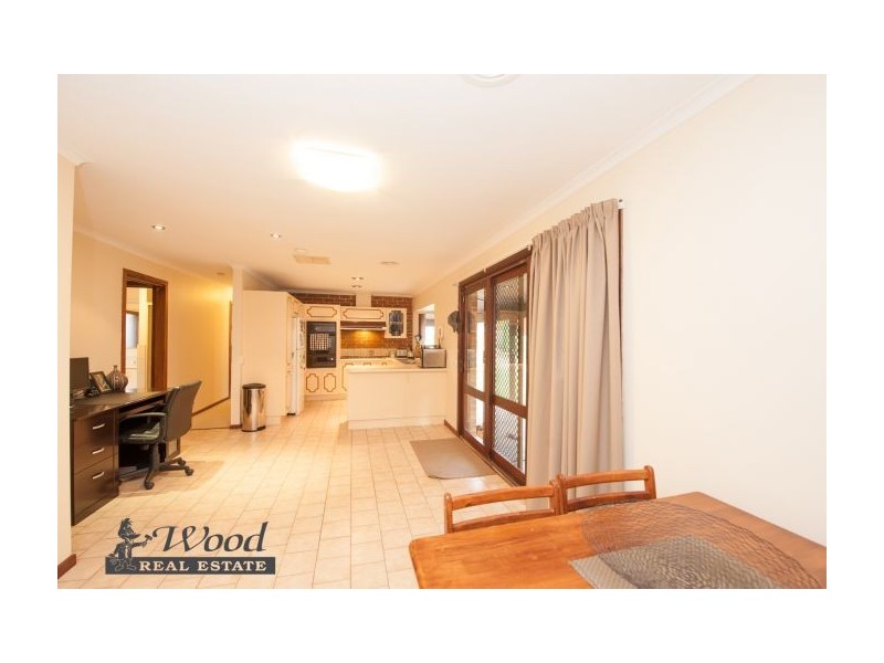 412 Colley Street, Lavington NSW 2641