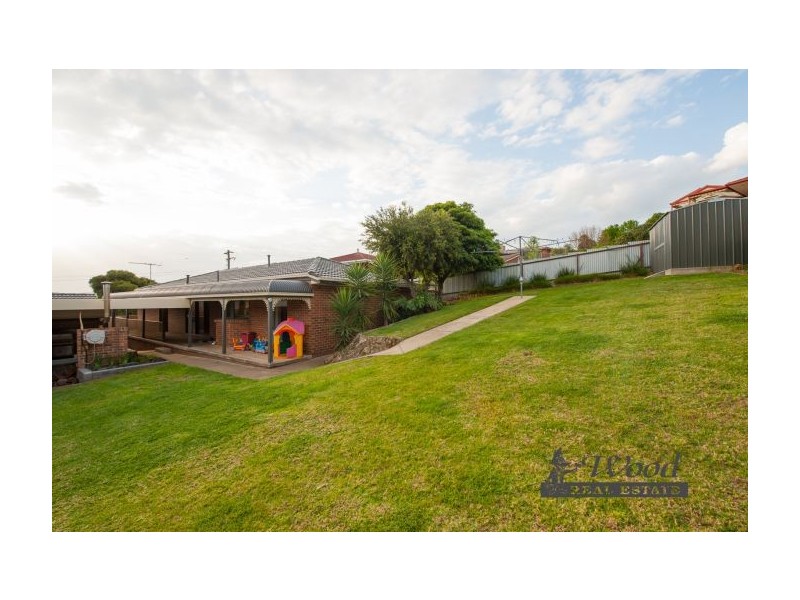 412 Colley Street, Lavington NSW 2641