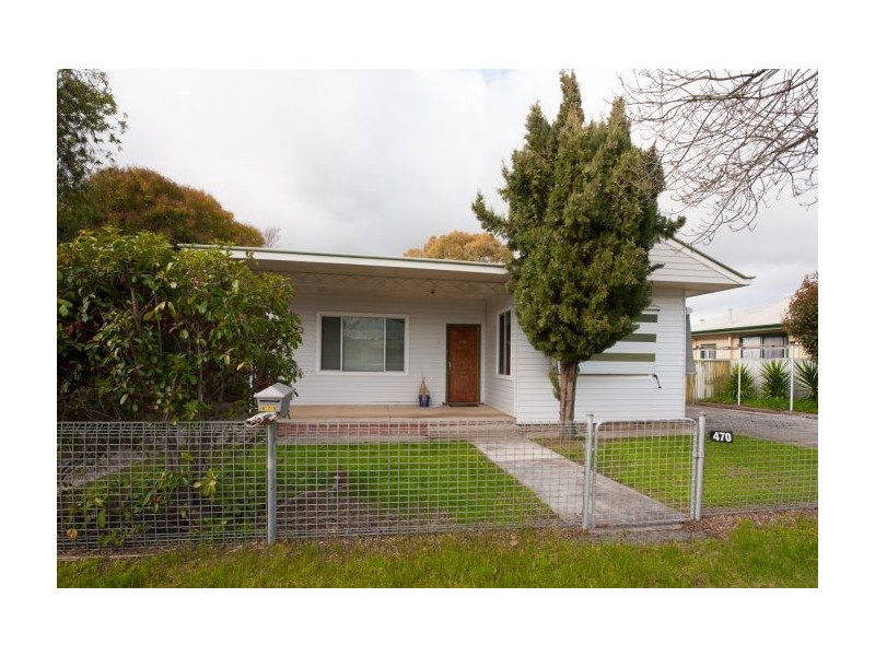 470 Griffith Road, Lavington NSW 2641