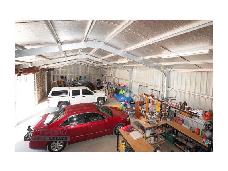 240 Kerrs Rd, Thurgoona NSW 2640