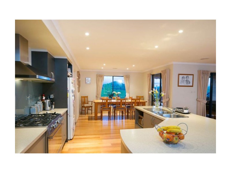 Table Top NSW 2640