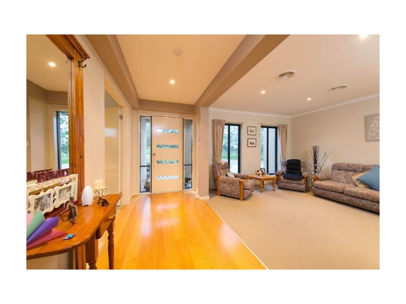 Table Top NSW 2640