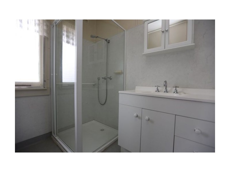 962 Captain Cook Drive, North Albury NSW 2640