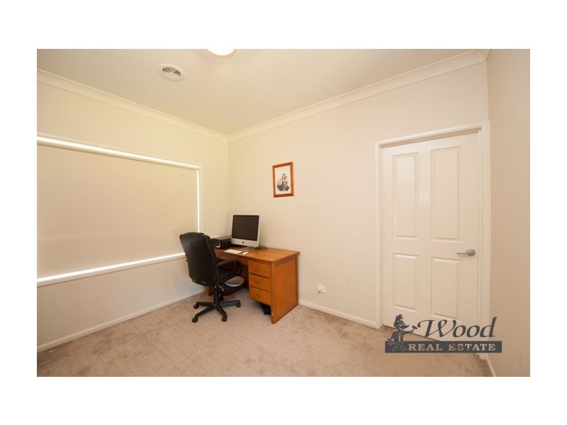 123 Pioneer Drive, Jindera NSW 2642