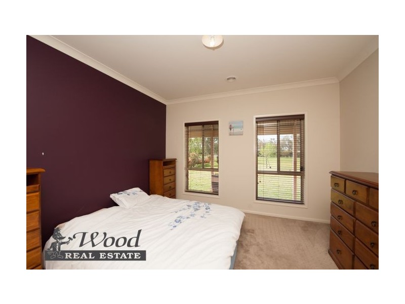 123 Pioneer Drive, Jindera NSW 2642
