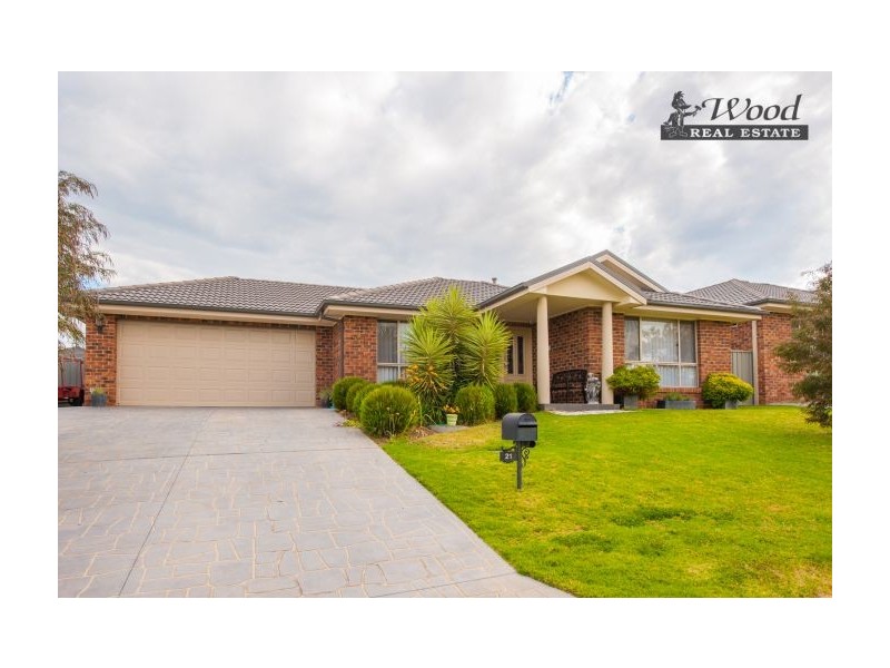 21 Squirrel Glider Drive, Thurgoona NSW 2640