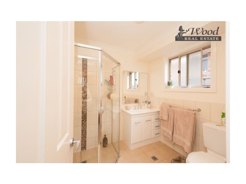 21 Squirrel Glider Drive, Thurgoona NSW 2640