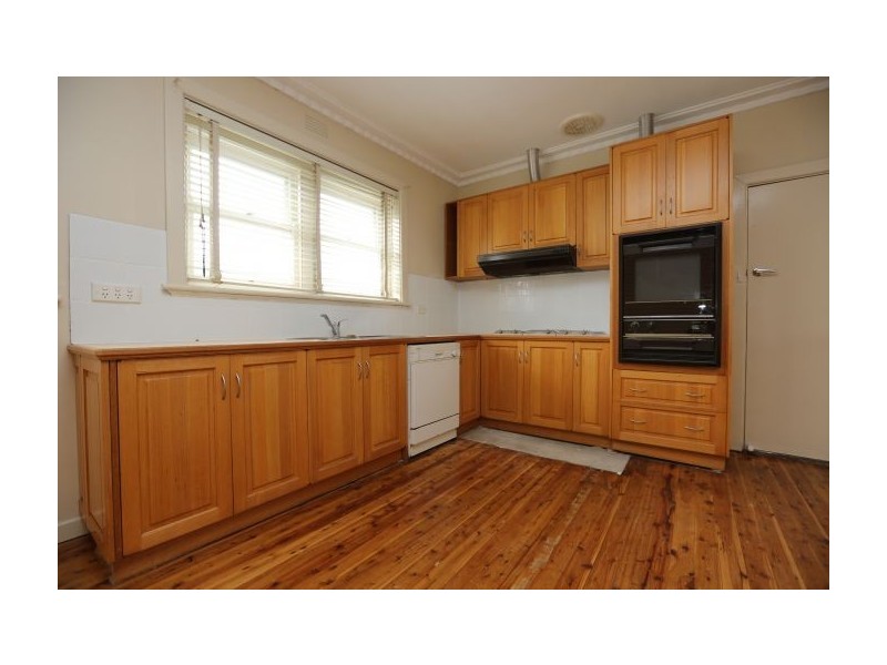 1044 Caratel Street, North Albury NSW 2640