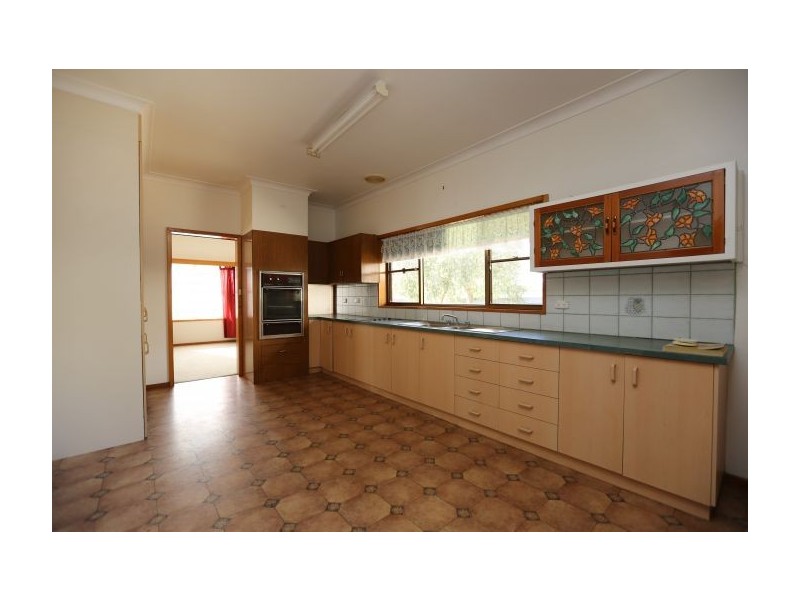 30 Rosler Parade, Henty NSW 2658