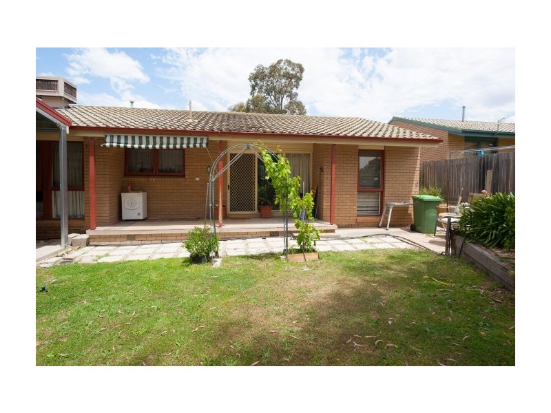 17 Algona Rd, Lavington NSW 2641