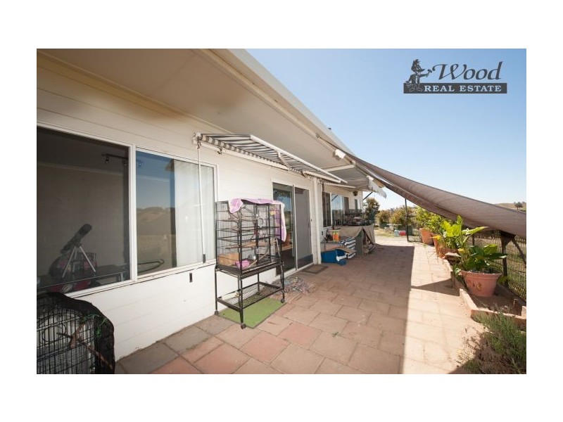 76 Tinmine Rd, Mullengandra NSW 2644
