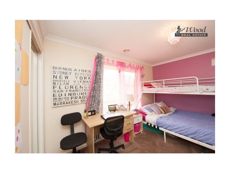 122 Emma Way  (Norris Park), Lavington NSW 2641