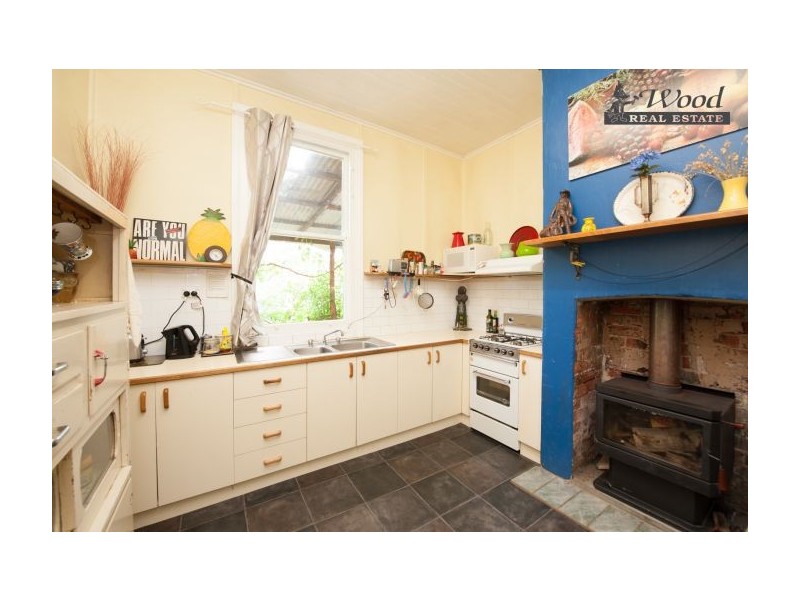 209 Alexandra St, East Albury NSW 2640