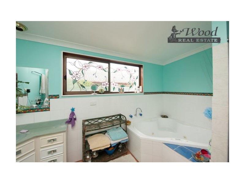 209 Alexandra St, East Albury NSW 2640