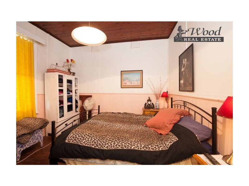 209 Alexandra St, East Albury NSW 2640