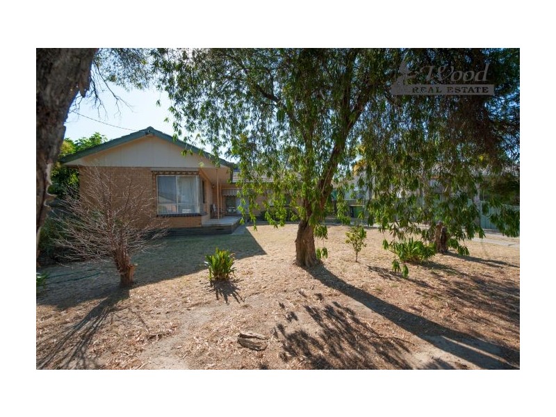 393 English Avenue, Lavington NSW 2641
