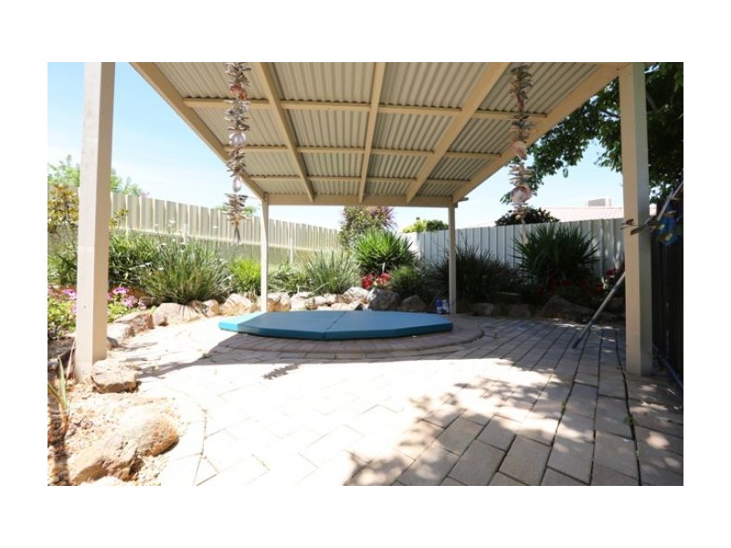 16 Brigalow Court, Thurgoona NSW 2640