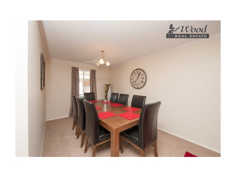 20 Fry Road, Thurgoona NSW 2640