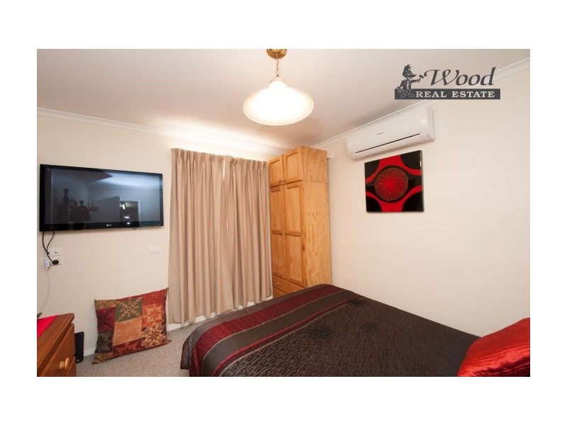 20 Fry Road, Thurgoona NSW 2640