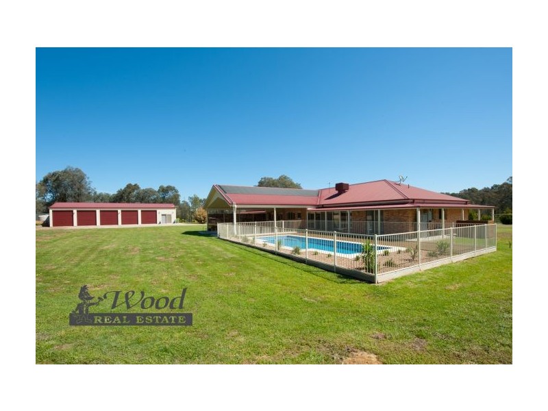 240 Kerrs Road, Albury NSW 2640