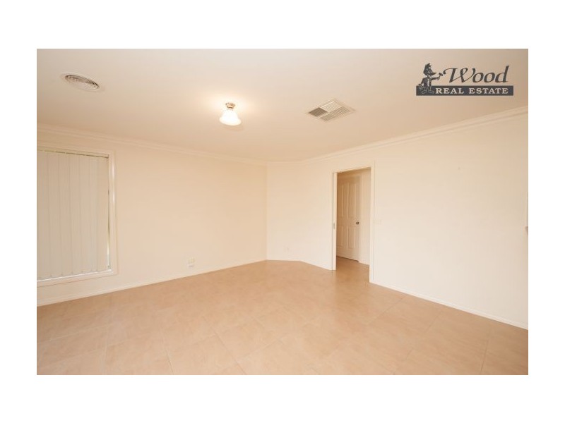 9 Firetail Street, Thurgoona NSW 2640