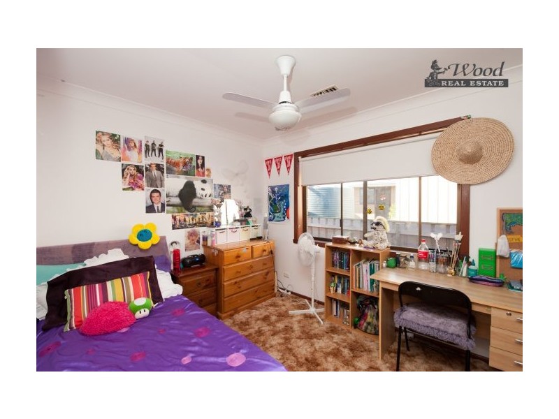 492 Laramee Drive, Lavington NSW 2641