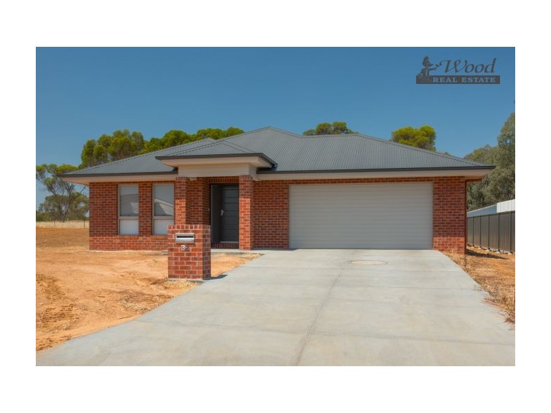 32 Shepherd Court, Thurgoona NSW 2640