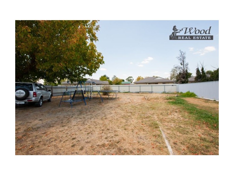702 Keene Street, East Albury NSW 2640