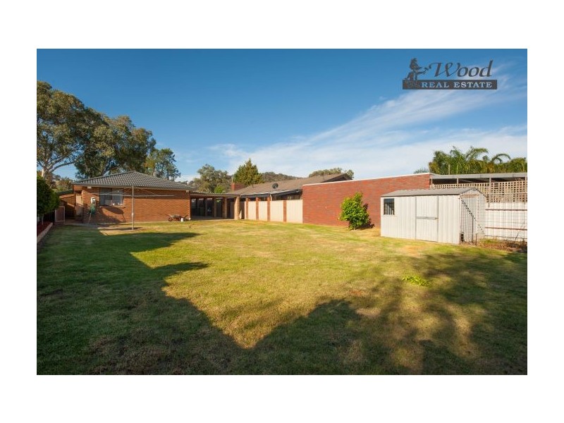 419 Kaitlers Road, Lavington NSW 2641