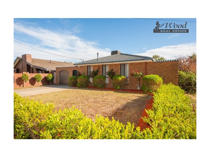 419 Kaitlers Road, Lavington NSW 2641