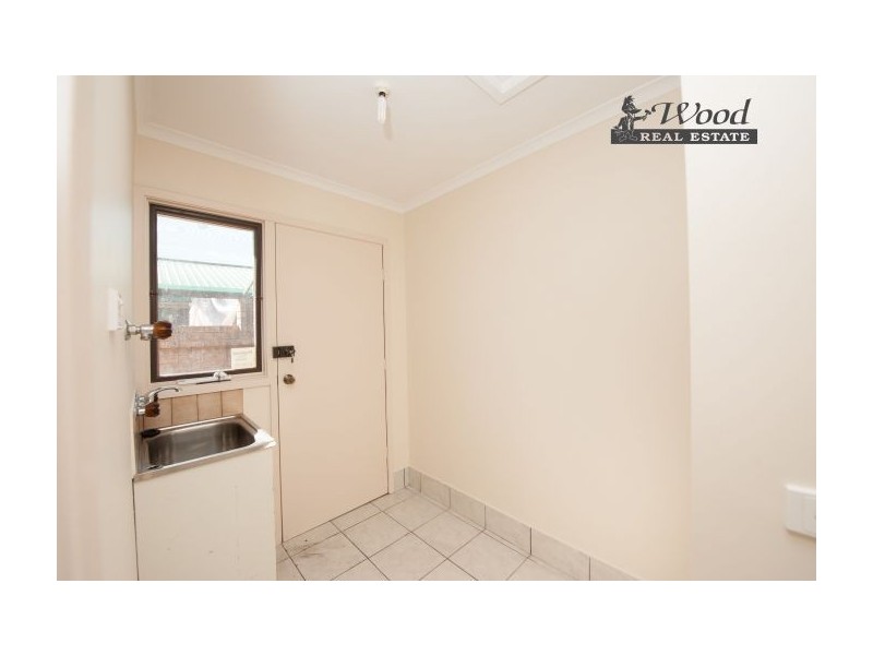 419 Kaitlers Road, Lavington NSW 2641