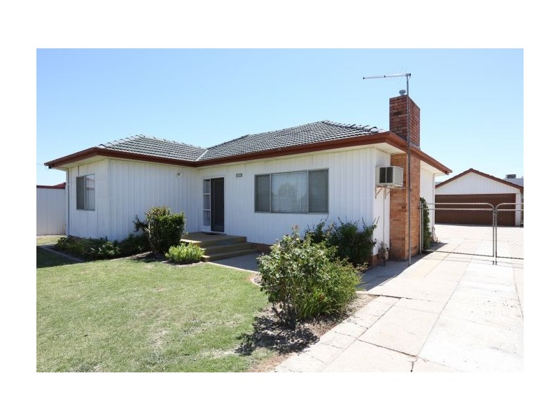 419 Dick Rd, Lavington NSW 2641