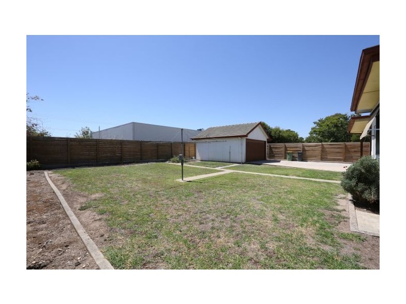 419 Dick Rd, Lavington NSW 2641
