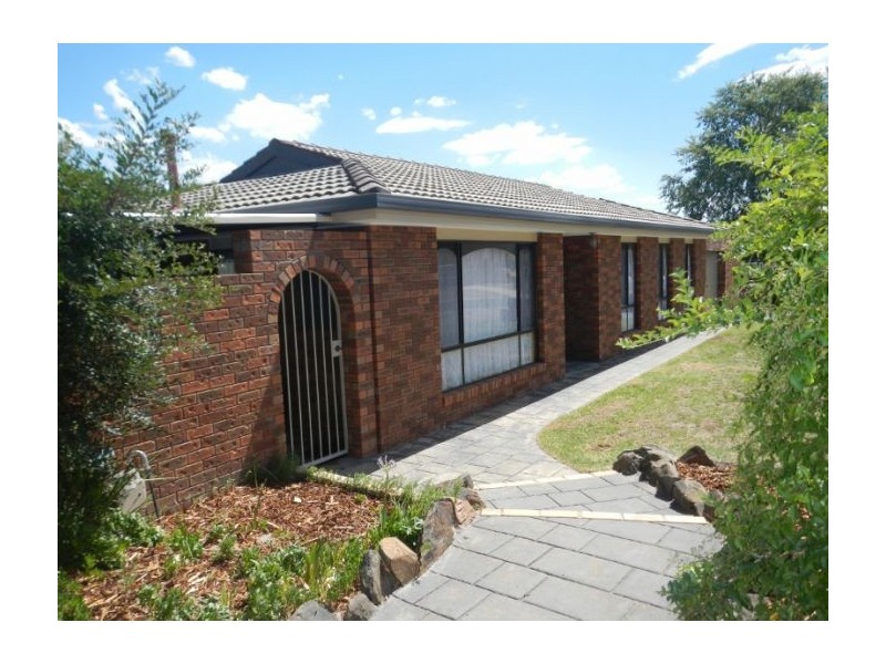 4 Candlebark Street, Thurgoona NSW 2640