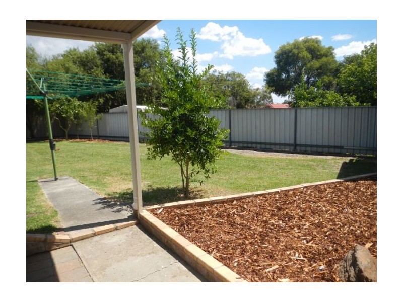 4 Candlebark Street, Thurgoona NSW 2640