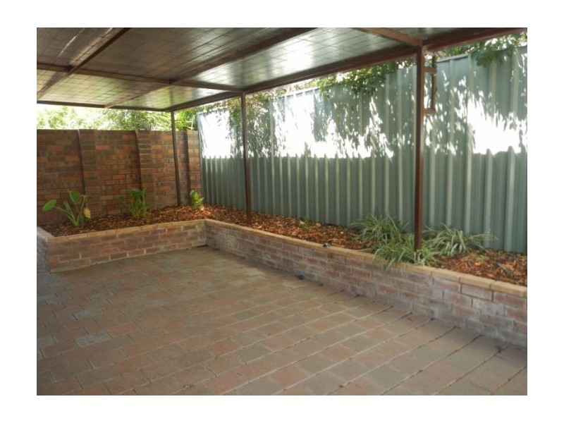 4 Candlebark Street, Thurgoona NSW 2640