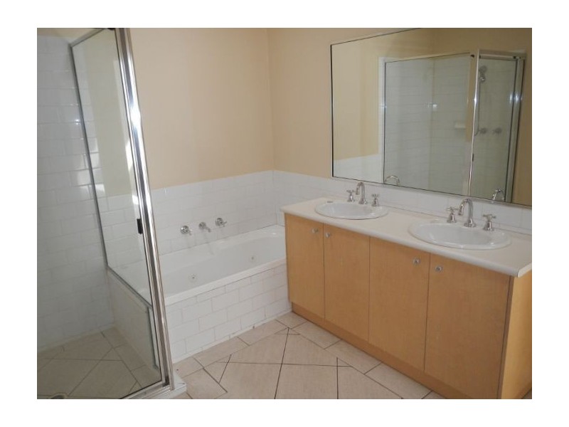 1/1102 Mate Street, North Albury NSW 2640