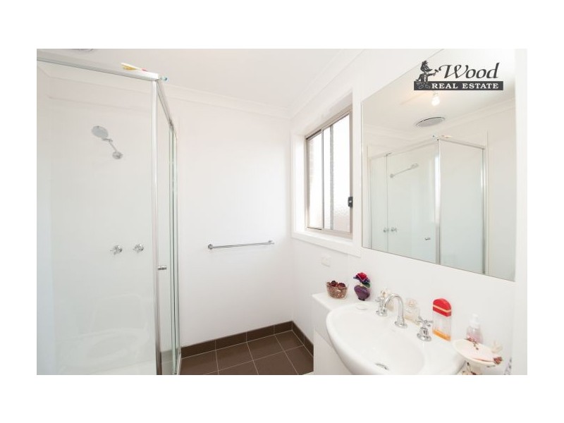 14 Henschke Avenue, Thurgoona NSW 2640