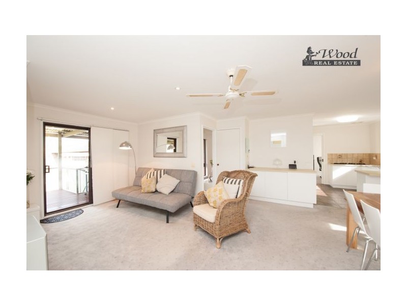 29 Sunwood Drive, Lavington NSW 2641