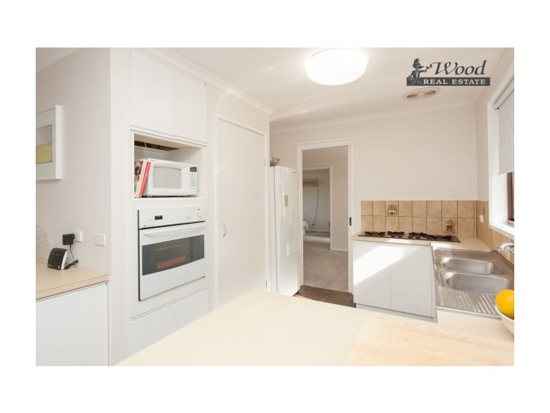 29 Sunwood Drive, Lavington NSW 2641