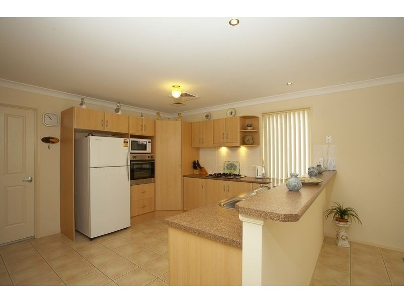 16 Cirtus Street, Quakers Hill NSW 2763