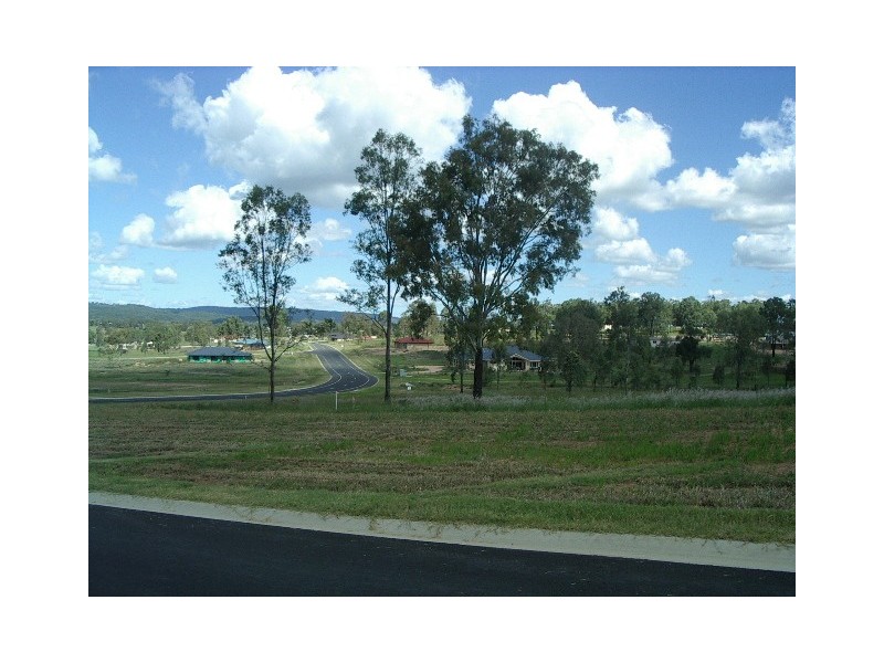 Kensington Grove QLD 4341