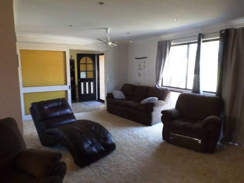 1 Salamanda Parade, Nambucca Heads NSW 2448