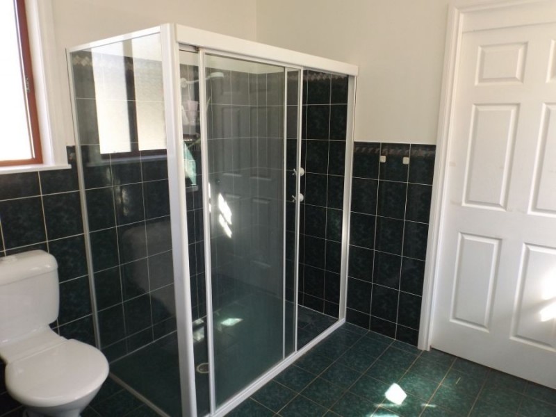 64 Preston Drive, Macksville NSW 2447