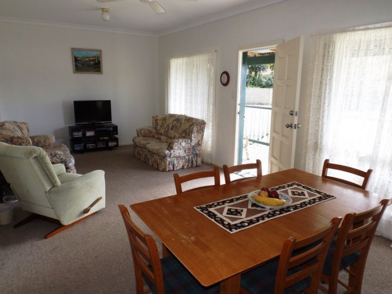 3 Barrie Street, Macksville NSW 2447