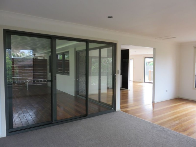 16 BLUE LUBEN CLOSE, KORORA, Coffs Harbour NSW 2450