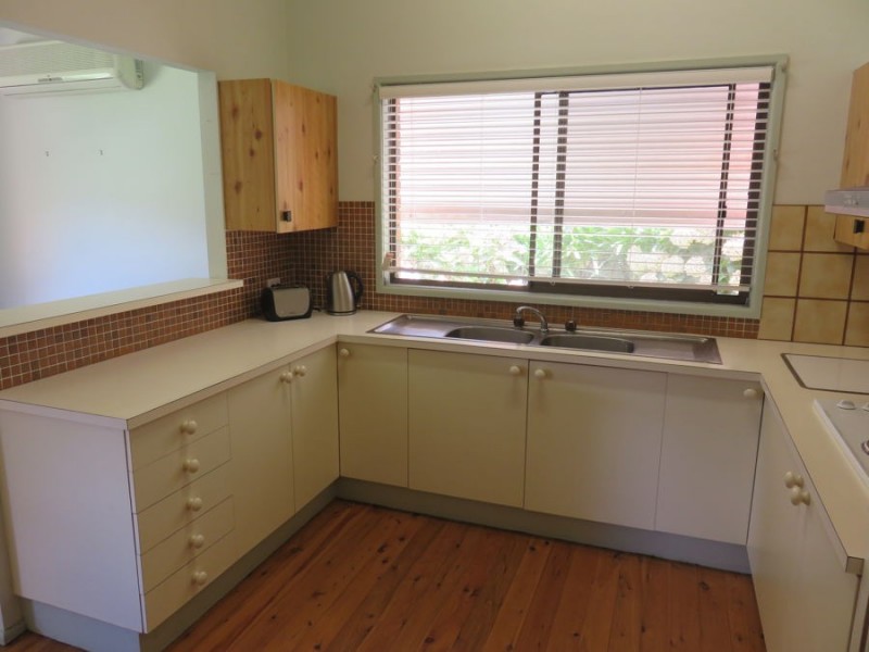 18 WAUGH AVENUE, Nambucca Heads NSW 2448