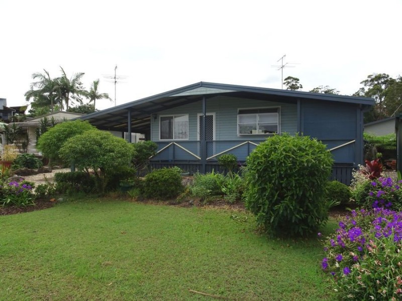 17 MAGNOLIA DRIVE, Valla Beach NSW 2448