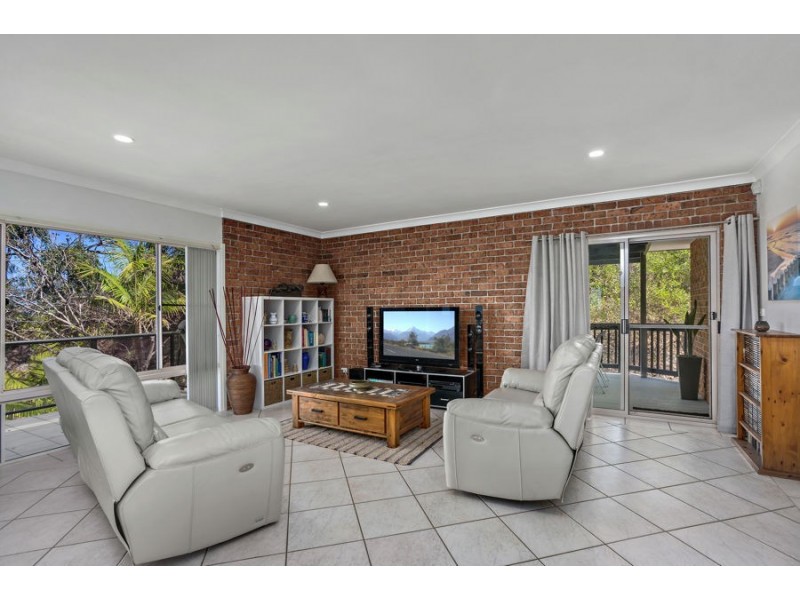 1 Emerald Heights Drive, Emerald Beach NSW 2456