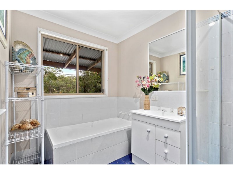 11 Tallowood Terrace, Valla NSW 2448